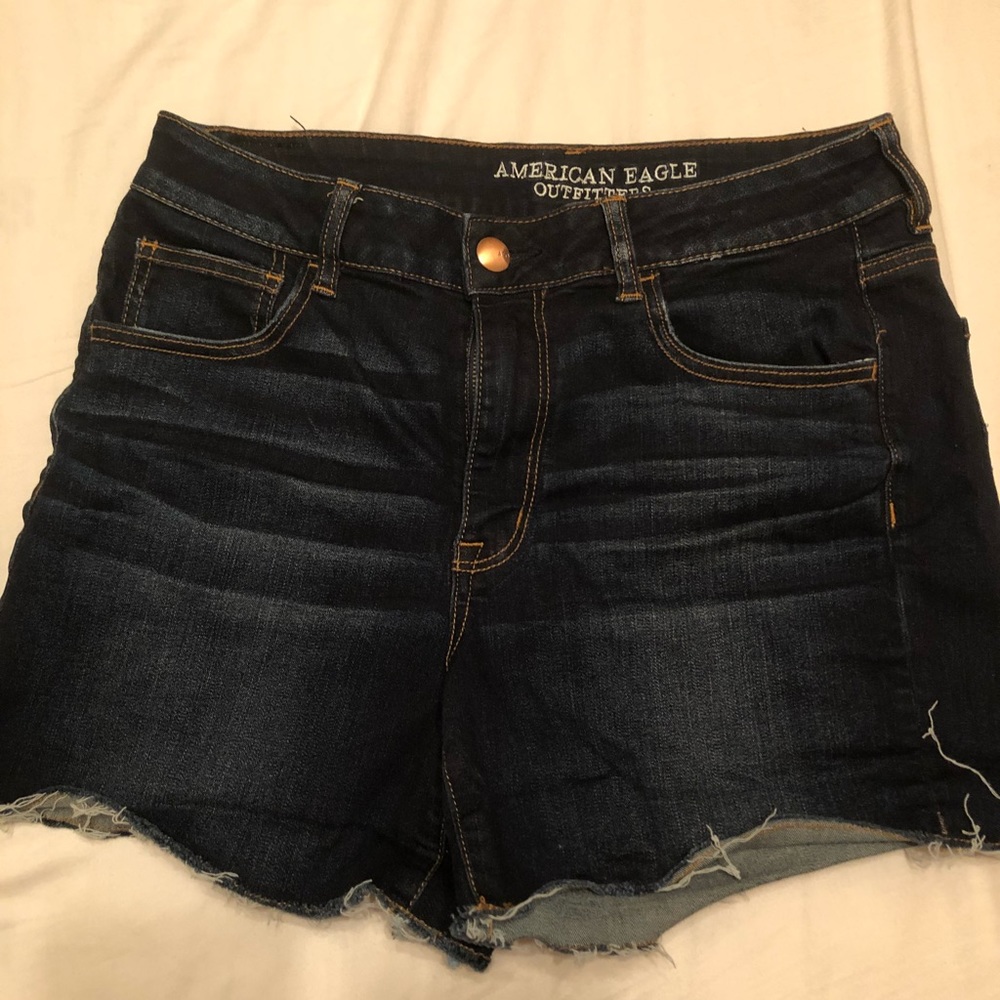 High rise American Eagle denim shorts